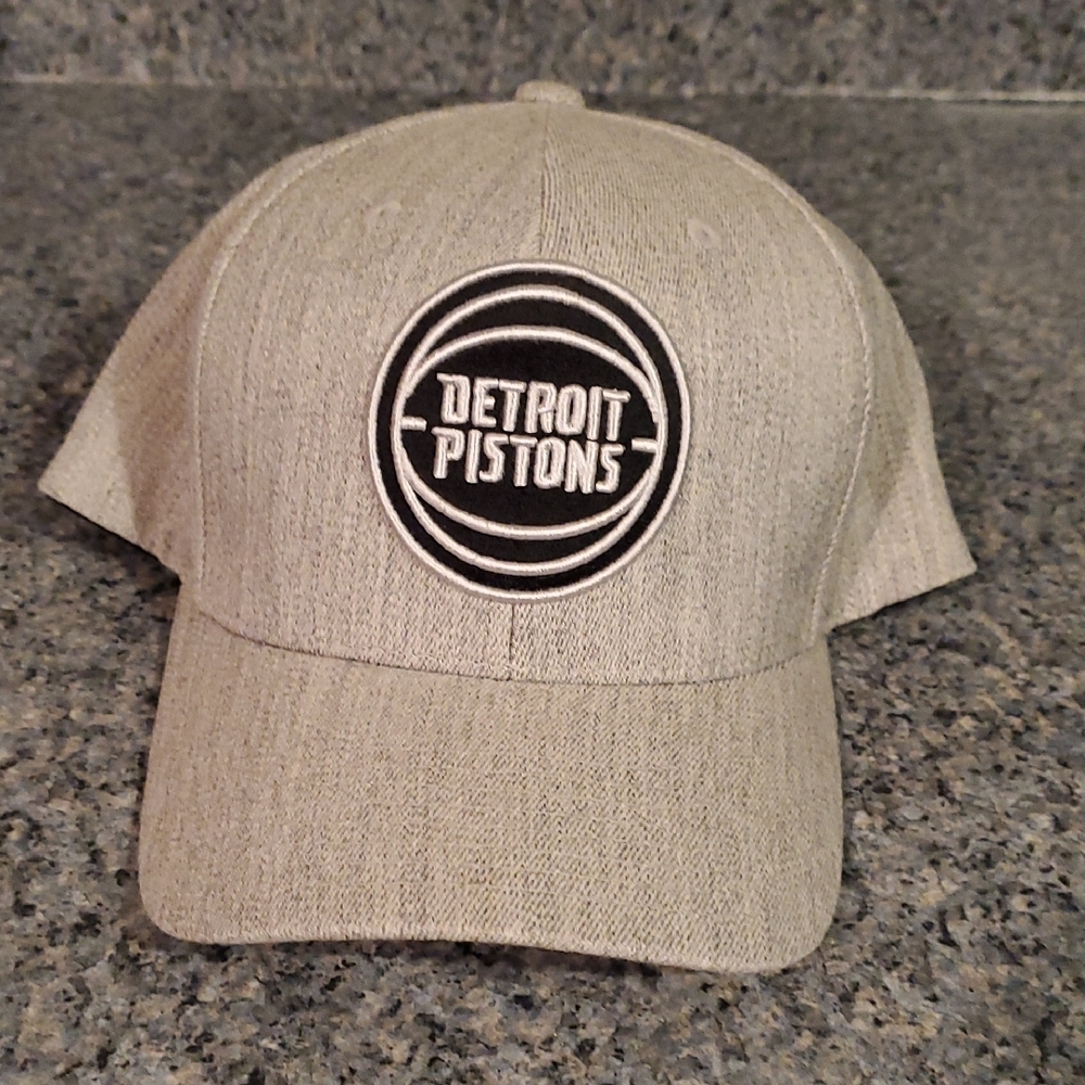 Detroit Pistons Gray Cap